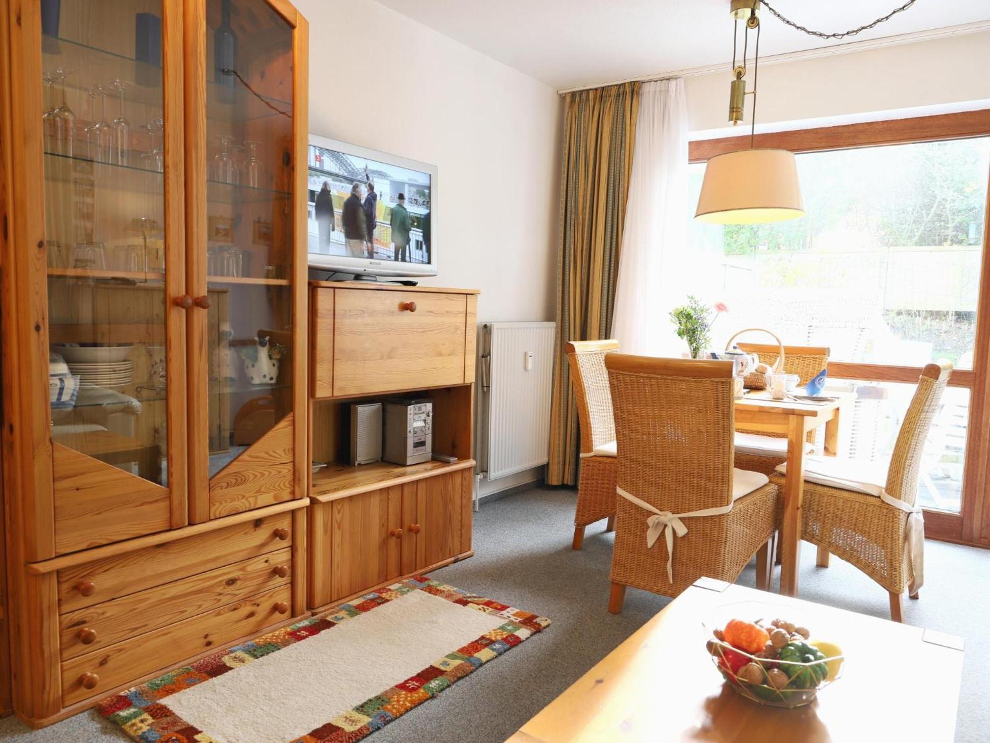 Ruhig Gelegenes Haus Am Ortseingang Von Wenningstedt Apartment Exterior photo
